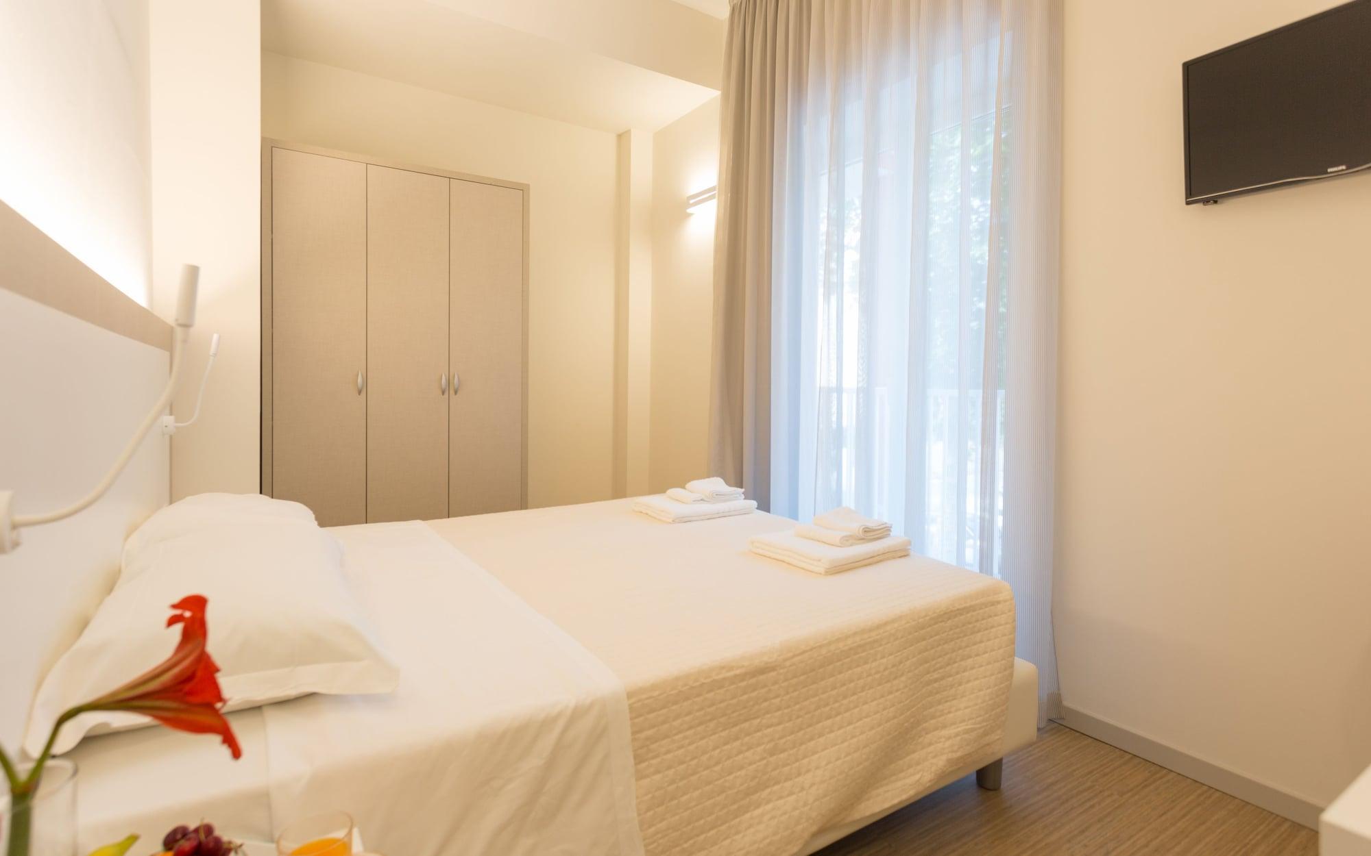 Hotel Amicizia Ріміні Екстер'єр фото