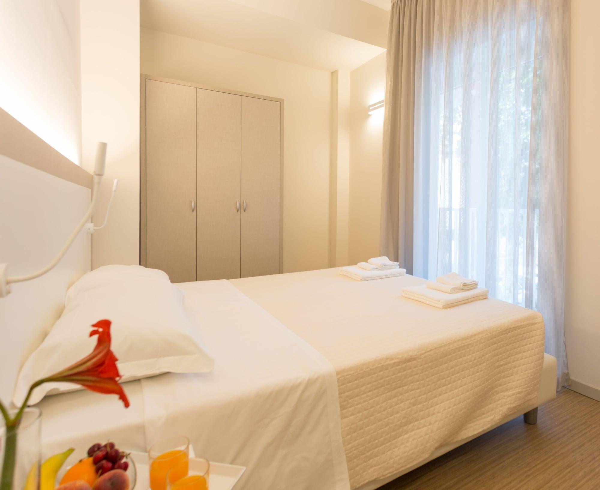 Hotel Amicizia Ріміні Екстер'єр фото