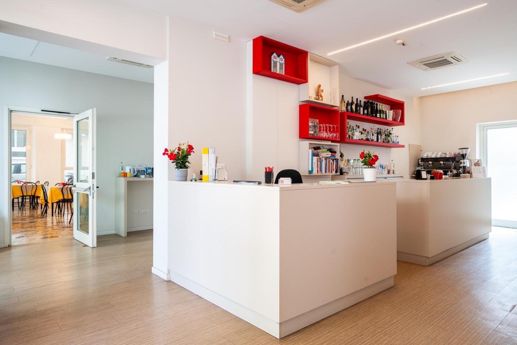 Hotel Amicizia Ріміні Екстер'єр фото